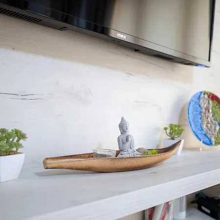 Primestay Apartment *